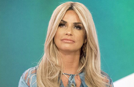 Seks bağımlısı eşi tedavi görmeye başladı