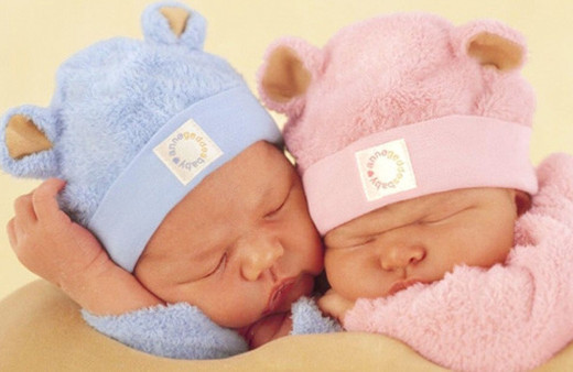 İkiz bebekler farklı yıllarda dünyaya geldi!