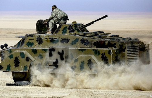 YPG'ye verilen zıhlılar sahada Rakka'ya yeni saldırı