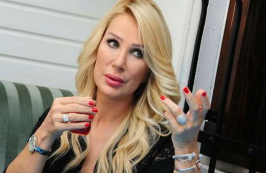 Seda Sayan 41 yıllık  mekanı kapattırdı