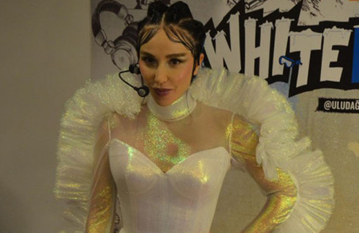 Sanki hiç doğurmamış!