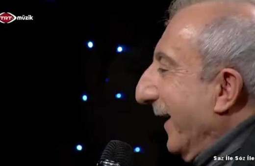 Ak Partili Orhan Miroğlu türkü söyledi