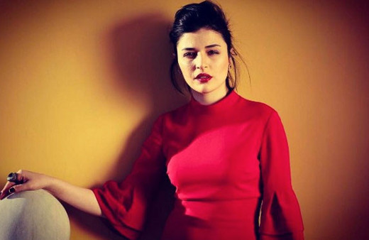 Şimdinin marjinal kadını Gonca Vuslateri'nin eski haline bakın