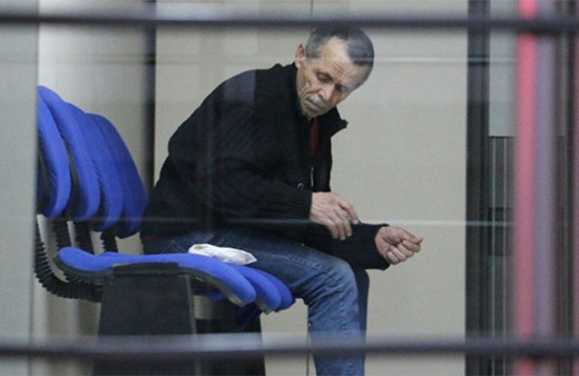 Yeni doğan torununu 5 bin liraya satmaya çalıştı