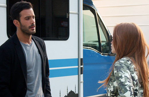 Barış Arduç'un yasak aşkı kim? Kiralık aşk senaristi ile...