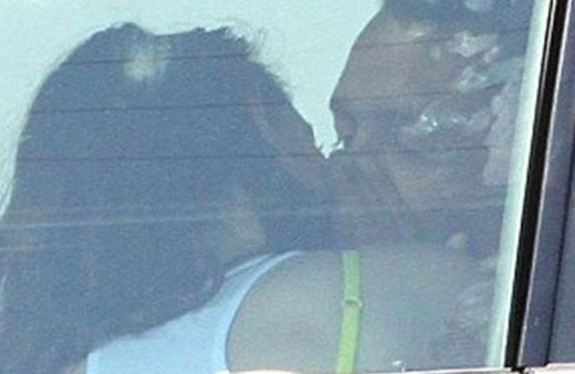 Böyle kaçamak görülmedi bu öpüşme evlilik bitirdi