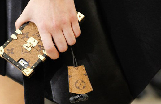 5 bin dolarlık iPhone kılıfı!