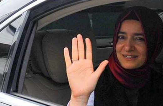 Hollanda Aile Bakanı Sayan'ı konsolosluğa sokmadı