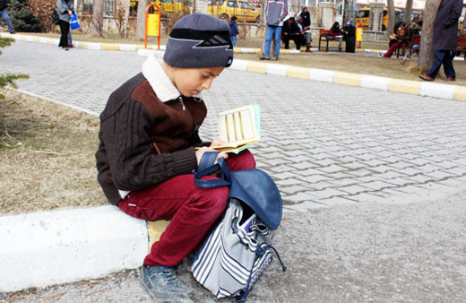 YGS 2017'de ilk kez uygulandı yetişemeyen gözyaşlarına boğuldu