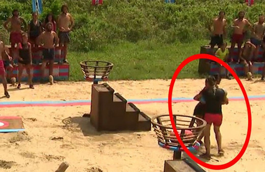 Survivor'ın iki yarışmacısı oyun sırasında çarpıştı!
