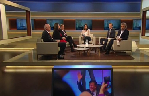 Alman Verheugen, iftira atan Can Dündar'ı rezil etti