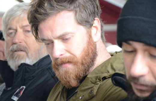 Ünlü oyuncuyu yasa boğan haber!