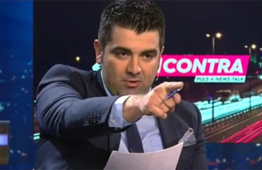 Türk muhabirin Avusturya'da FETÖ'cü gazeteciyi rezil ettiği anlar