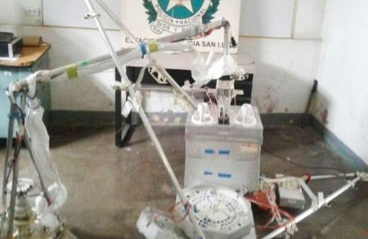 Kolombiya'da çiftçiler düşen Google balonunu UFO sandı