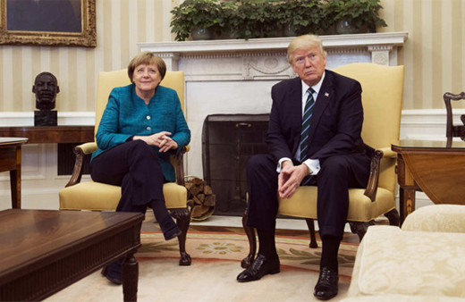 Merkel'in zor anları Trump tweet atmak zorunda kaldı!