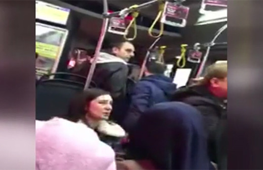 Metrobüste senaryo kokan sözler