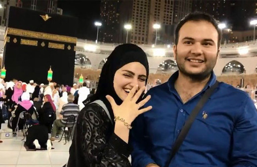 Kabe'deki evlilik teklifinine yeni yorum: Cıvık, edepten uzak...