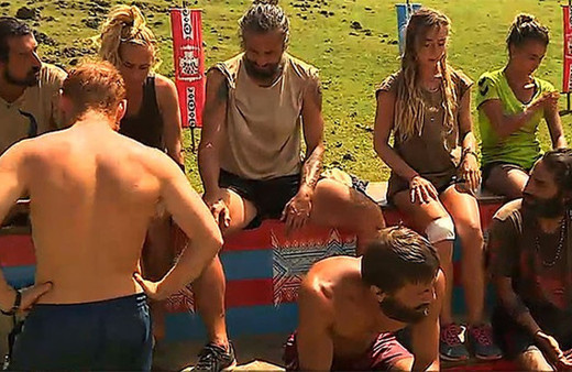 Survivor'ın ünlü isimleri oyun alanında tartışma yaşadı!