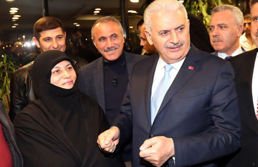 15 Temmuz'un sembolü Başbakan Yıldırım'dan sürpriz buluşma