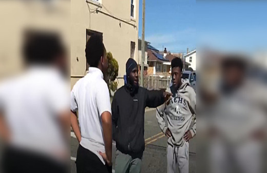 Amerikalı Müslüman genç kavgayı böyle ayırdı