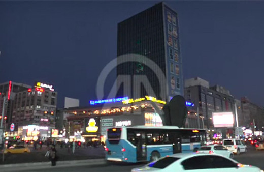 AK Parti'den lazerli 'Evet' kampanyası