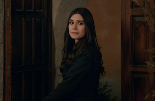 Aşk ve Mavi 21. bölüm fragmanı