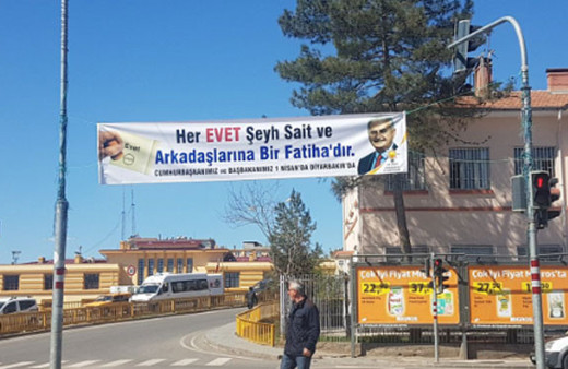 AK Parti'den pankart açıklaması!