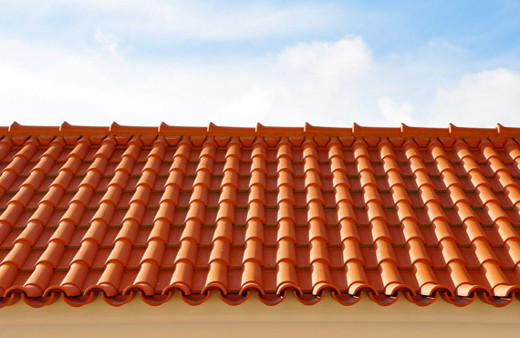 Tesla nisanda güneş enerjili kiremit siparişi alacak