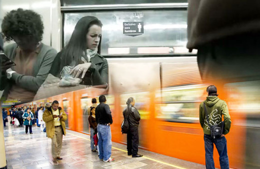 Metrolara 'Penisli koltuk' koydular! Dünya bunu da gördü