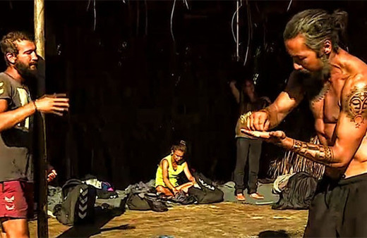 Survivor'da Ünlüler'in yemek kavgası bitmek bilmedi!