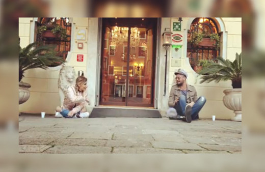 İrem Derici ve sevgilisi düet yaptı