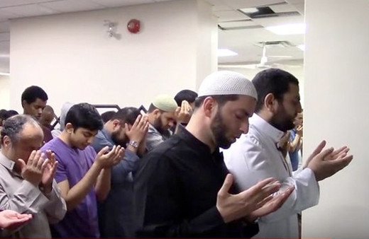 Asistanın Mescid-i Aksa duası işinden etti