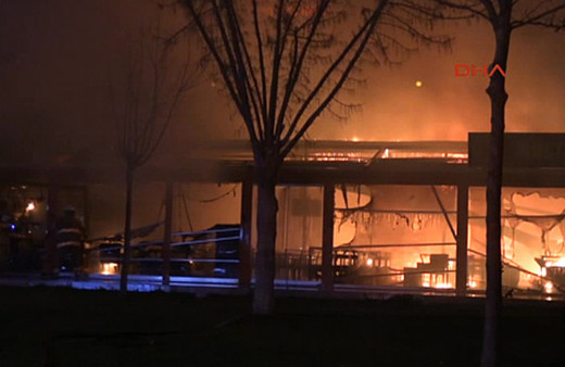 İzmir'de korkutan yangın