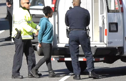 Washington'da polisi alarma geçiren kadın