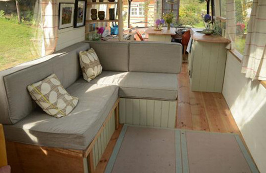 Eski otobüsten ev yaptılar