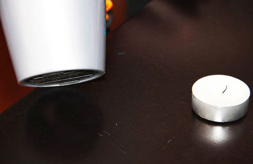 Bir mum ve saç kurutma makinesi ile kışı geçirin bakın nasıl