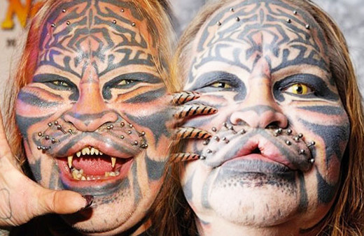 Kaplana benzemek için sayısız operasyon geçirdi inanılmaz!