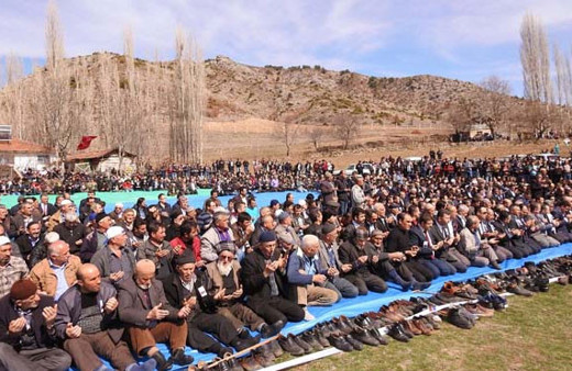 5 bin kişi ona koştu gözyaşları sel oldu