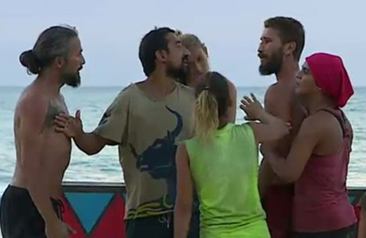 Survivor'da İlhan-Adem kavgasının şok görüntüleri!