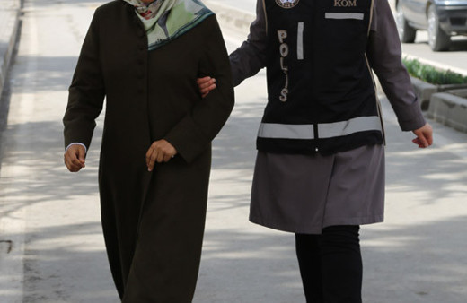 KPSS sanıklarına bakın 102'si asker eşi 2'si bomba