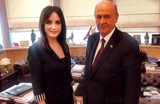 Bahçeli'nin Nazlı Çelik'e aldığı hediyeye bakın!