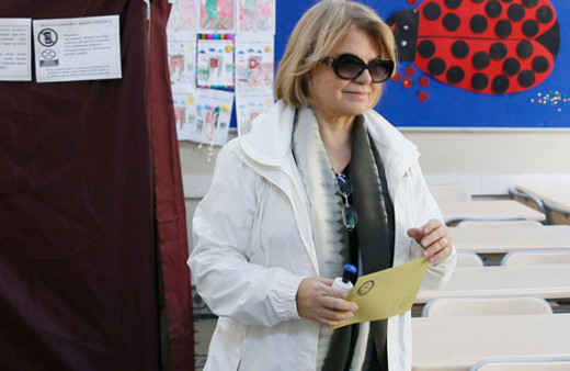 Eski başbakan Tansu Çiller, oyunu kullandı