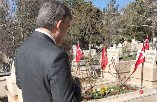 Hayır verdi denilen Abdullah Gül'ün twitterına bakan...