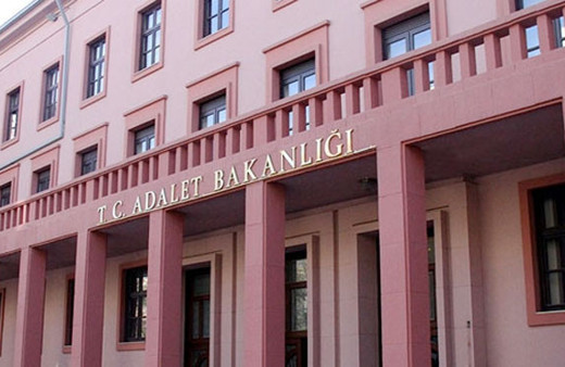 Bakanlık kolları sıvadı 7 kanunda 144 madde değişiyor