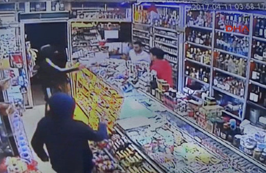 Şişli'de organize silahlı soygun