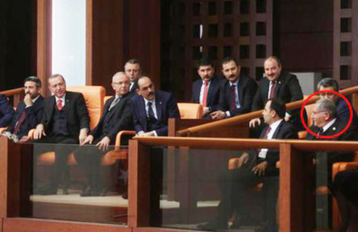 TBMM'de ilginç anlar! CHP'lilerin yanlışı Erdoğan'ı güldürdü