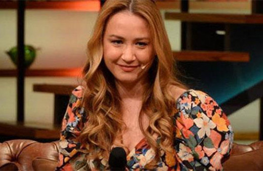 Yandex'in sesi Sıla Erkan Beyaz Show'a katıldı!