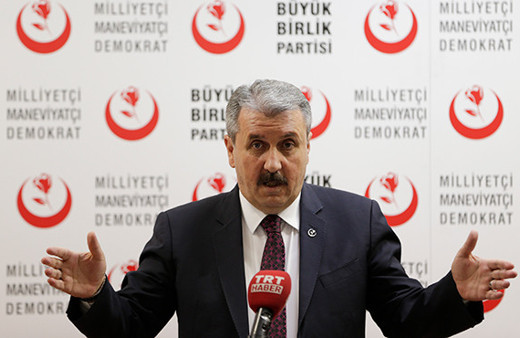 Destici'den AKPM'deki HDP'li vekillere: 'Vatan hainlikleri tescillendi'