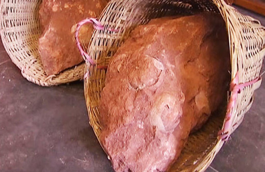 Çin’de 70 milyon yıllık dinozor yumurtaları