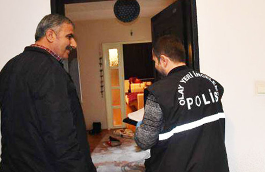 Sesler gelince polisi aradılar! Gelin ve kayınbaba...